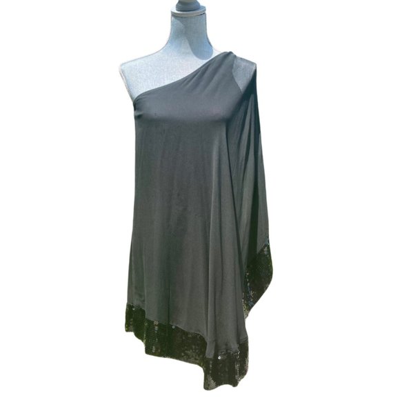 JB by Julie Brown Silk and Sequin Black One Shoulder Cape Dress Size 0 - Picture 5 of 15